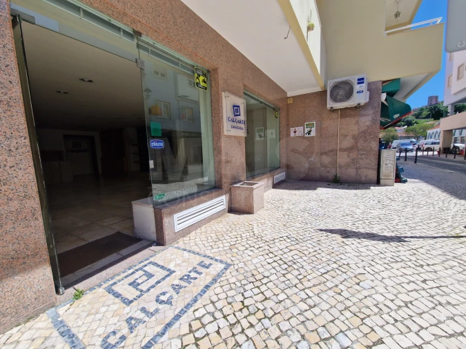 Loja para Arrendamento em Alenquer (Santo Estêvão e Triana) Foto 2