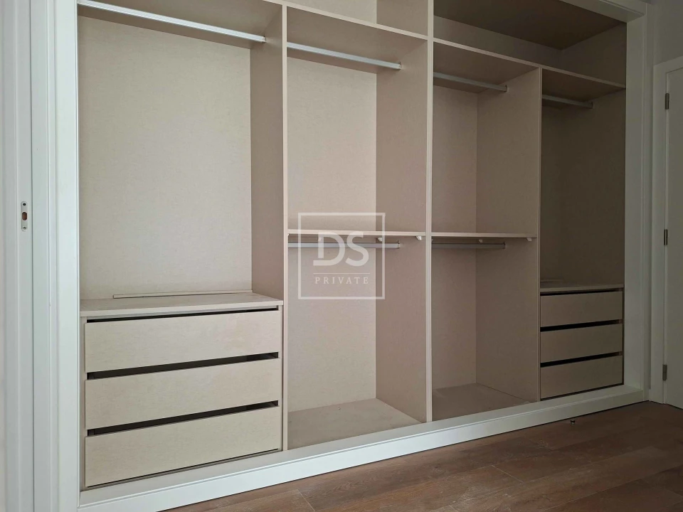 Moradia T4 para Venda em Santo Isidoro Foto 11