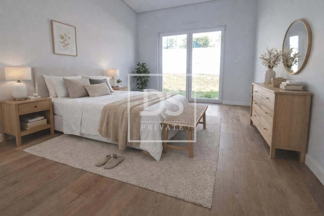 Moradia T4 para Venda em Santo Isidoro Foto 4