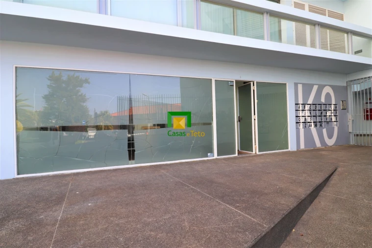 Loja para Venda em Funchal (Se) Foto 2