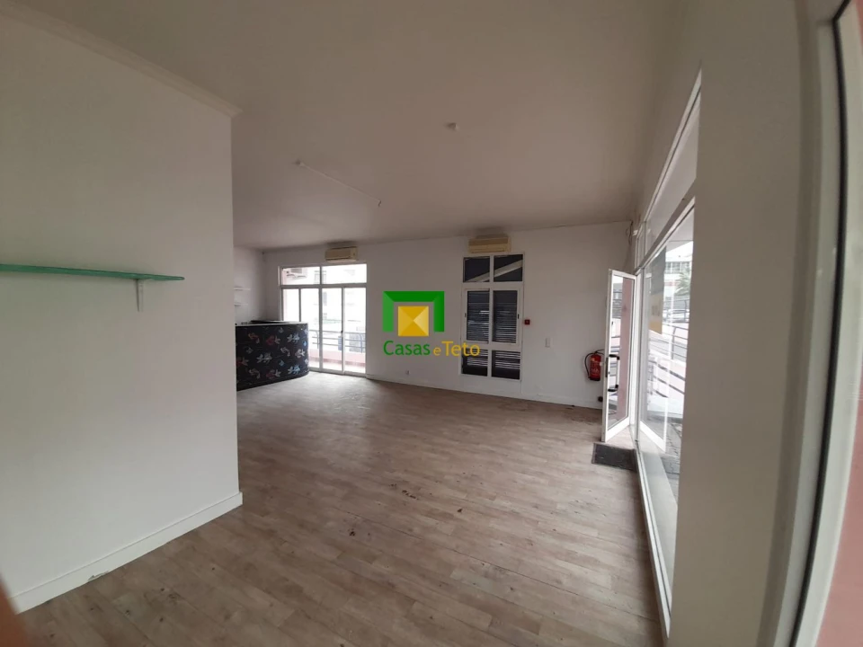 Loja para Venda em Funchal (Se) Foto 2