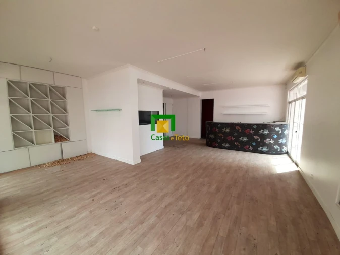 Loja para Venda em Funchal (Se) Foto 3