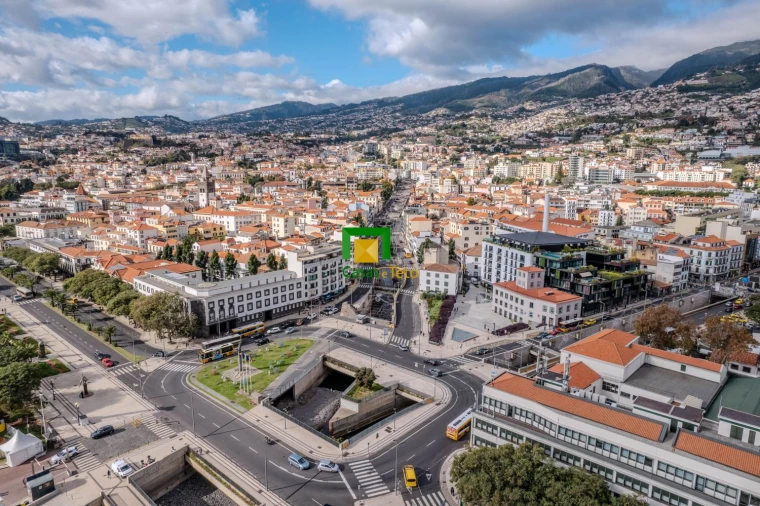 Loja para Venda em Funchal (Se) Foto 8