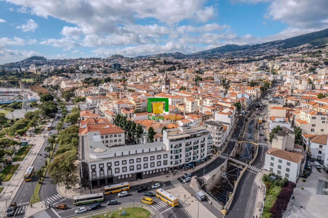 Loja para Venda em Funchal (Se) Foto 9