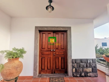 Moradia T3 para Venda em Camara de Lobos