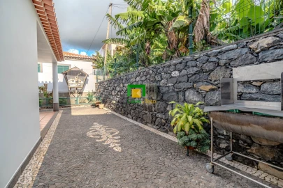 Moradia T3 para Venda em Camara de Lobos