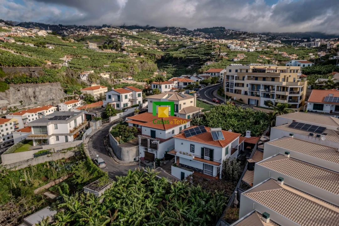 Moradia T3 para Venda em Camara de Lobos Foto 37