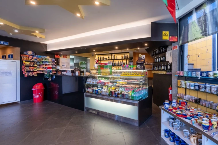 Loja para Venda em Funchal (Se) Foto 17