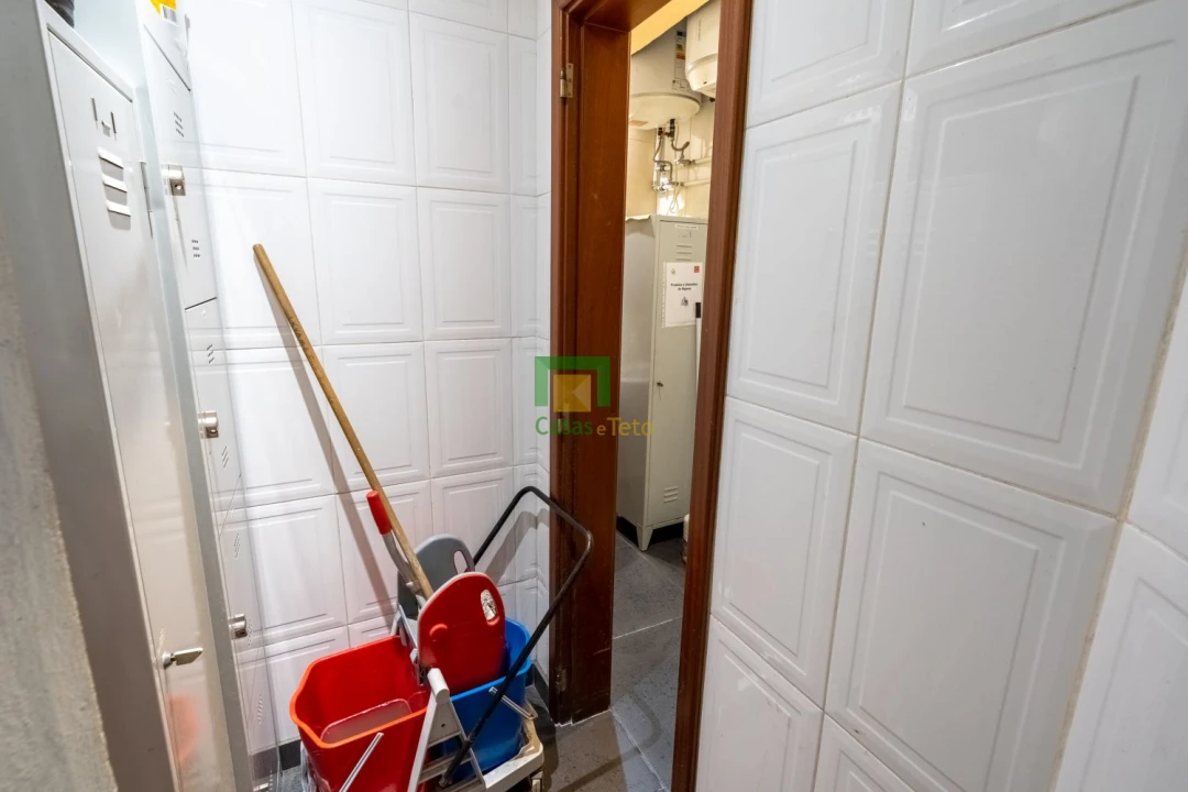 Loja para Venda em Funchal (Se) Foto 11