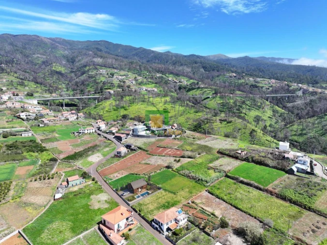 Terreno para Venda em Fajã da Ovelha Foto 5