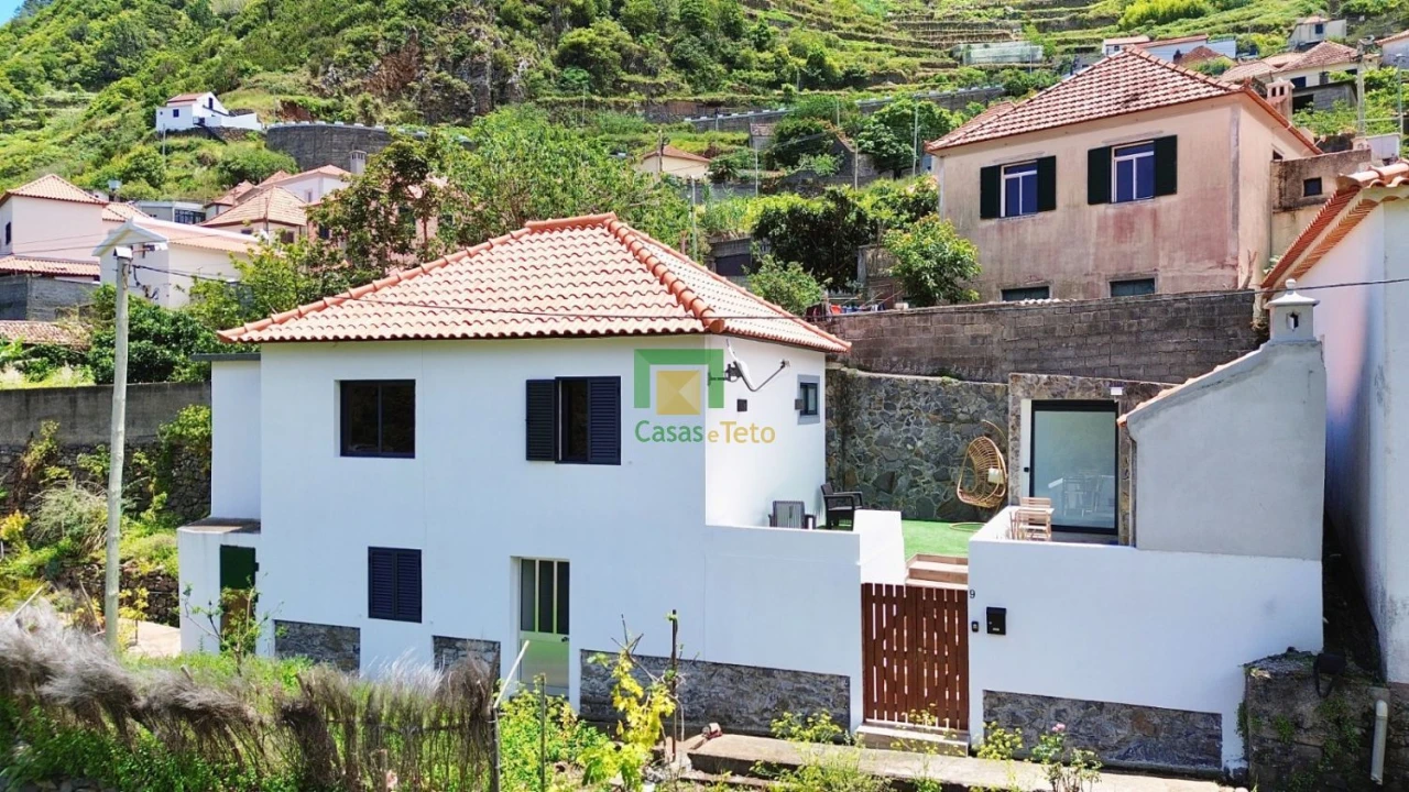 Moradia T0 para Venda em Ribeira da Janela Foto 5