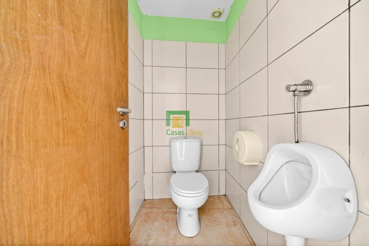 Loja para Venda em Caniço Foto 10