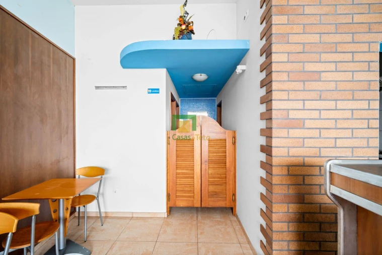 Loja para Venda em Caniço Foto 4