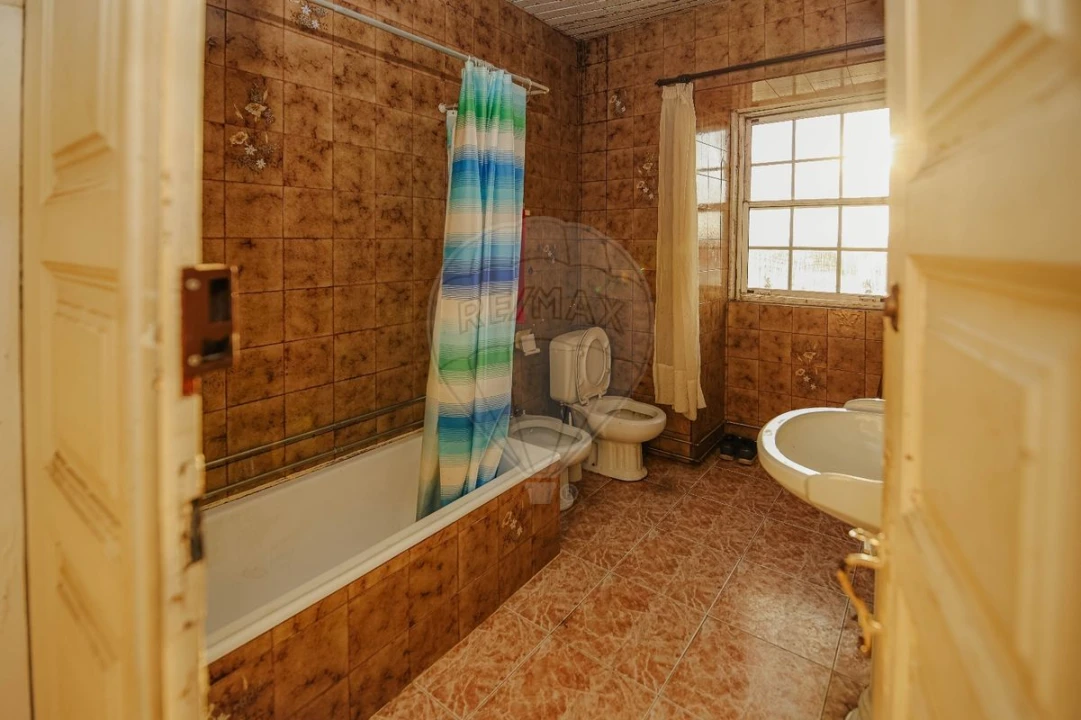 Moradia T11 para Venda em Avanca Foto 13