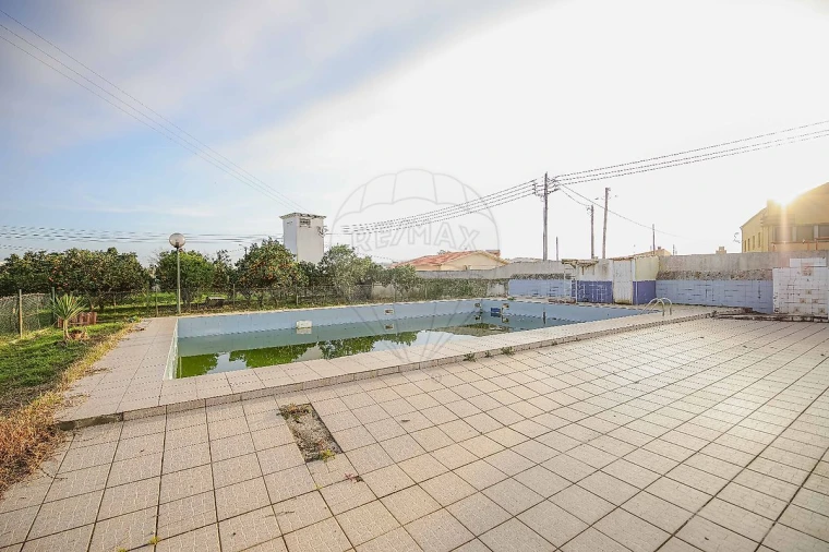 Moradia T11 para Venda em Avanca Foto 33