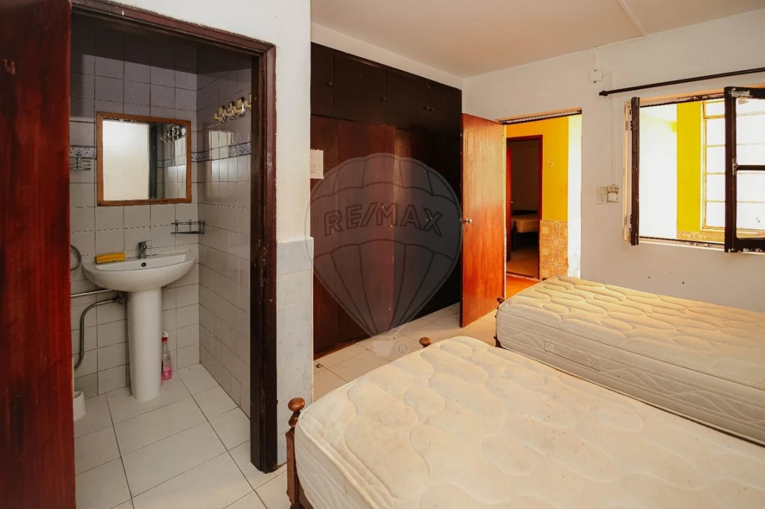 Moradia T11 para Venda em Avanca Foto 24