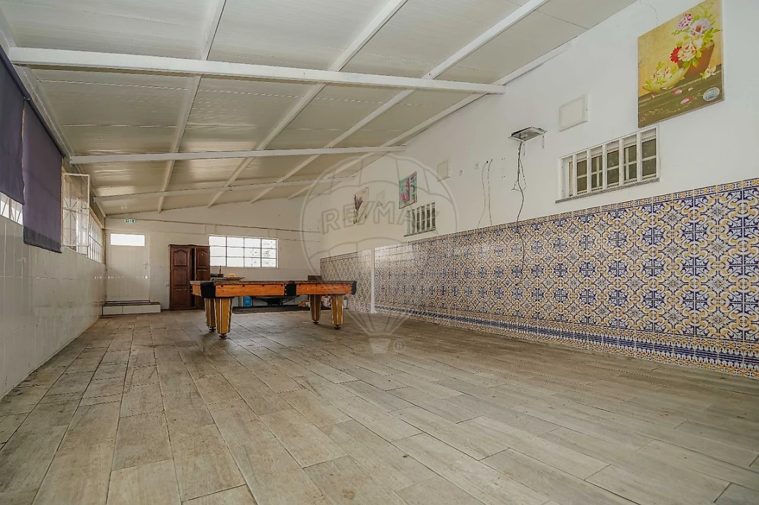 Moradia T11 para Venda em Avanca Foto 30