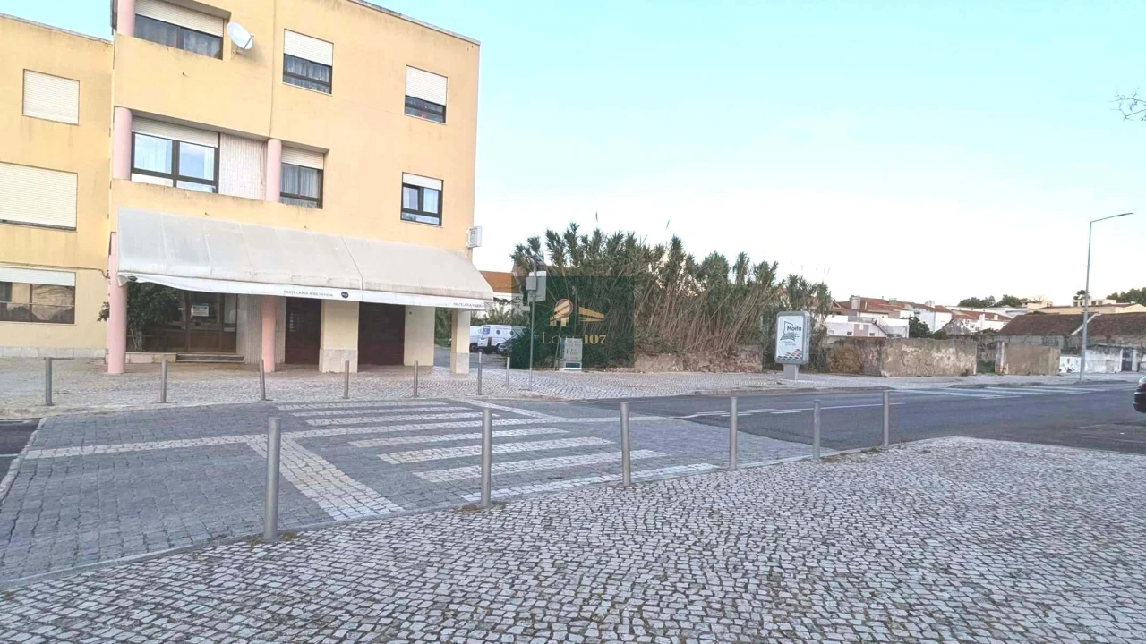 Negócio para Venda em Moita Foto 25