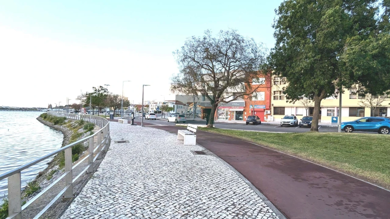 Negócio para Venda em Moita Foto 33