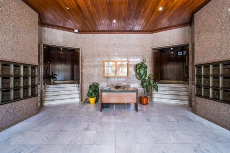 Apartamento T3 para Venda em Penha de França Foto 25