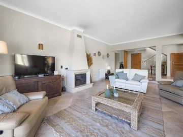 Moradia T3 para Venda em Estômbar e Parchal