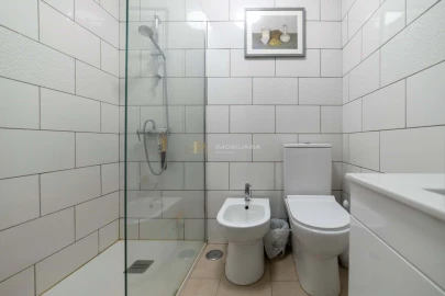 Apartamento T3 para Venda em Marvila, Ribeira Santarém, São Salvador, São Nicolau