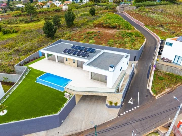 Moradia T3 para Venda em Estreito da Calheta