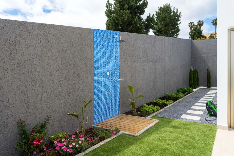 Moradia T3 para Venda em Estreito da Calheta Foto 23