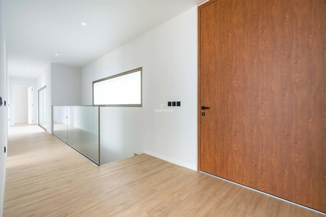 Moradia T3 para Venda em Estreito da Calheta Foto 11