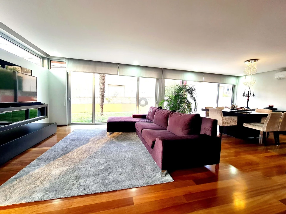 Moradia T4 para Venda em Lourosa Foto 8