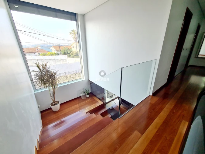 Moradia T4 para Venda em Lourosa Foto 35