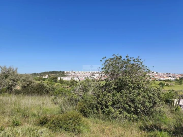 Terreno para Venda em Lagos (São Sebastião e Santa Maria)
