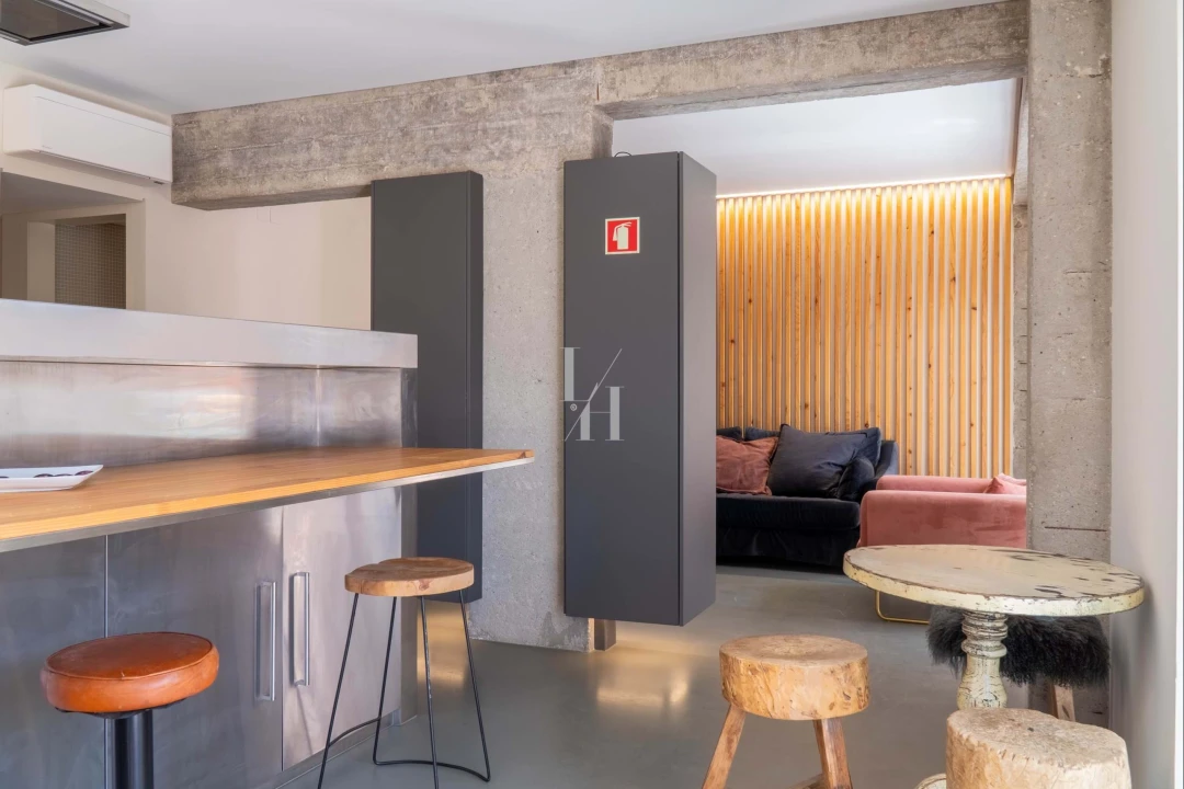 Apartamento T2 para Venda em Quarteira Foto 3