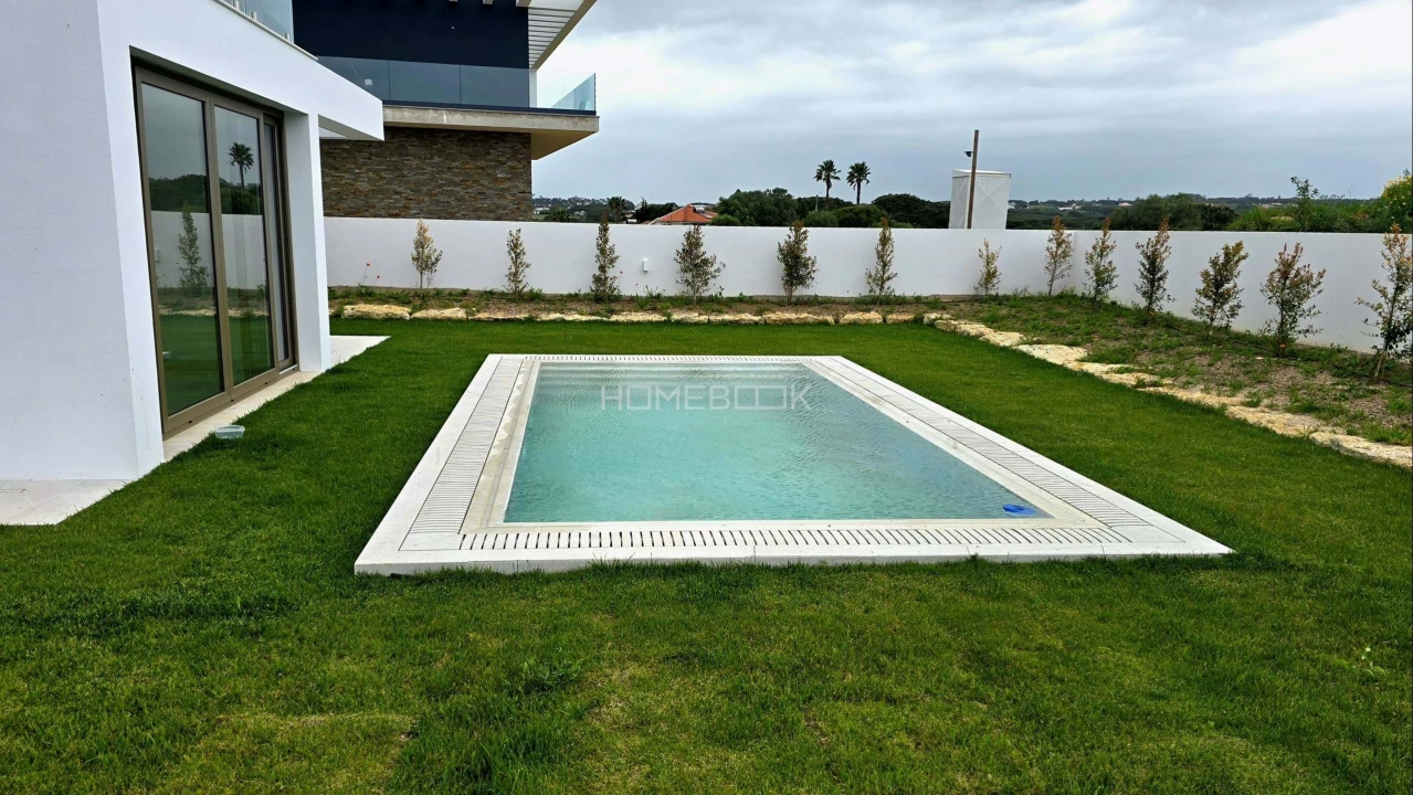 Moradia T3 para Venda em Agualva e Mira-Sintra Foto 2