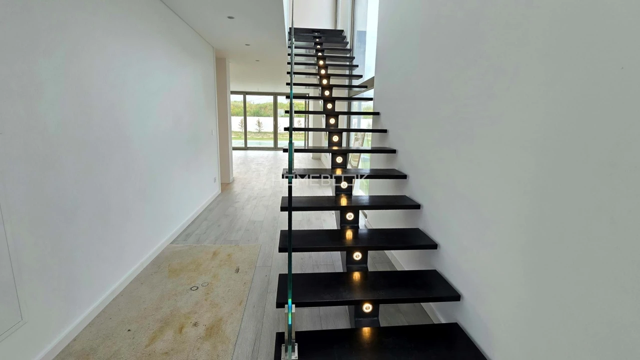 Moradia T3 para Venda em Agualva e Mira-Sintra Foto 5