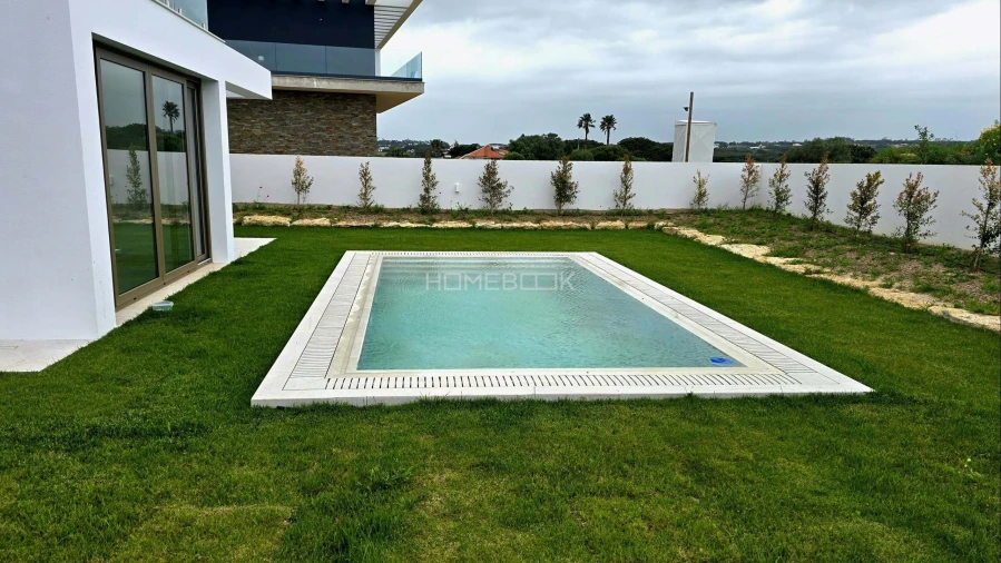 Moradia T3 para Venda em Agualva e Mira-Sintra Foto 2