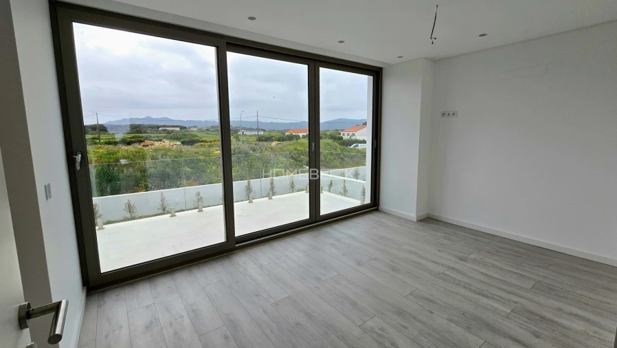 Moradia T3 para Venda em Agualva e Mira-Sintra Foto 14