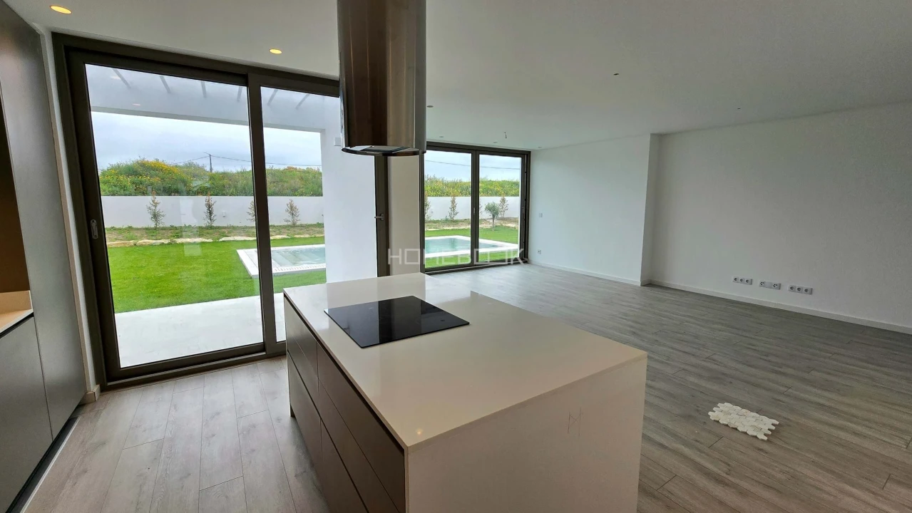 Moradia T3 para Venda em Agualva e Mira-Sintra Foto 10