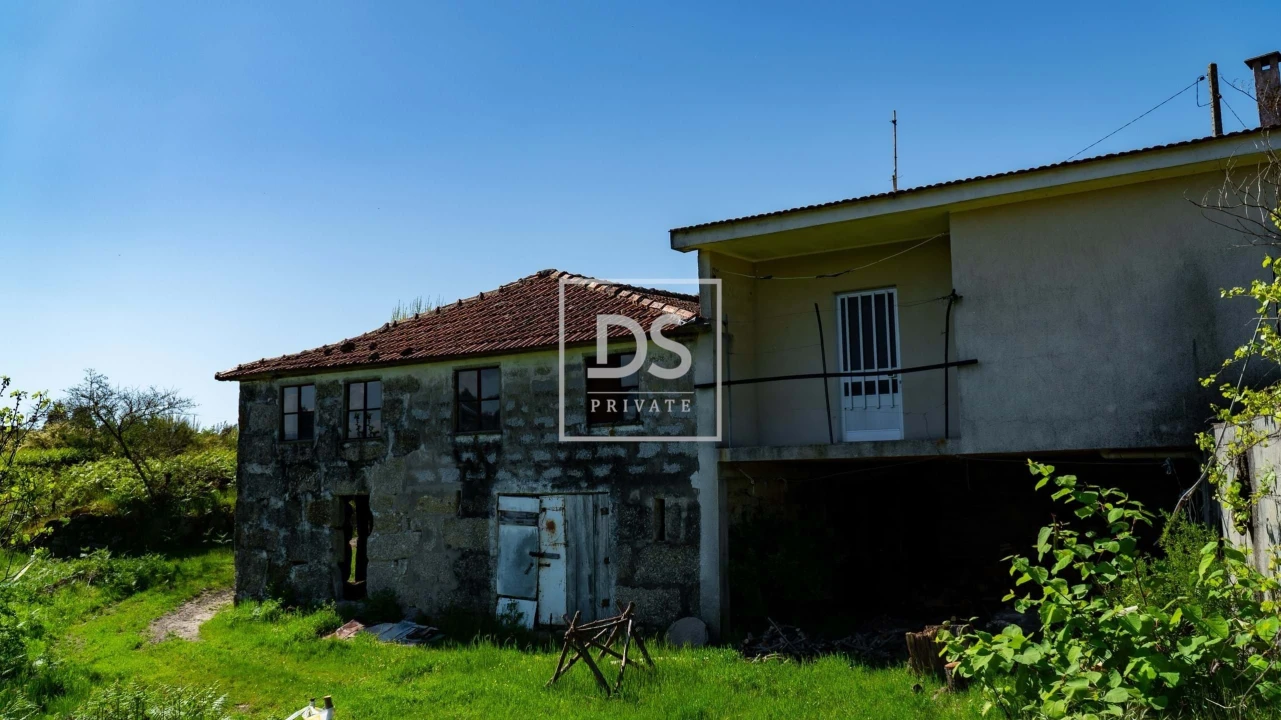 Quinta T3 para Venda em Grilo Foto 1