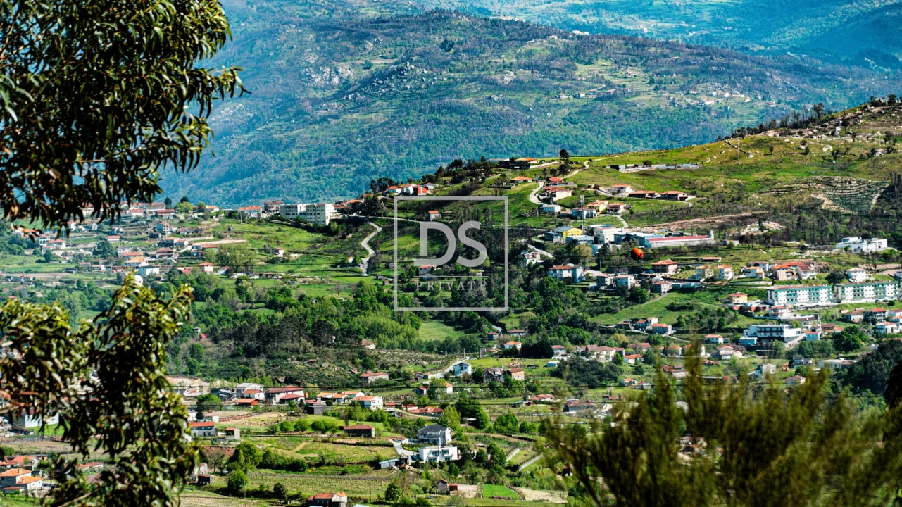 Quinta T3 para Venda em Grilo Foto 3