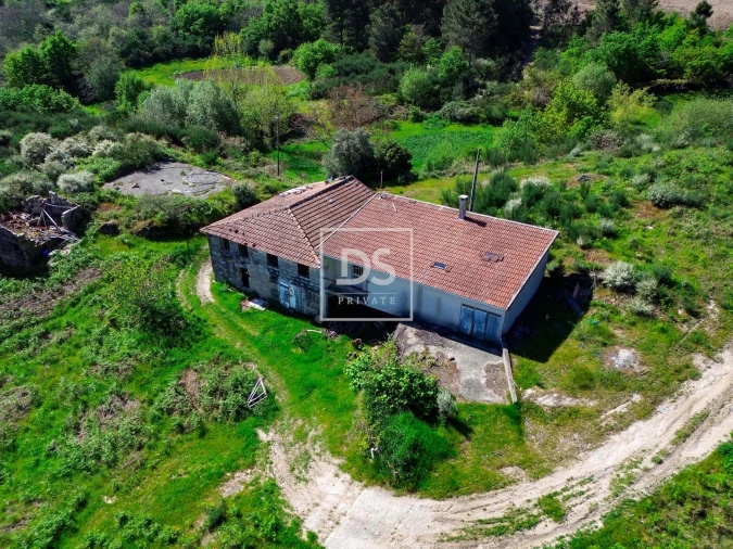 Quinta T3 para Venda em Grilo Foto 2