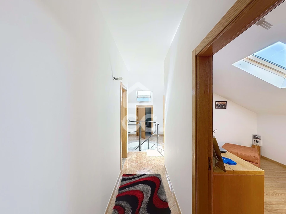 Moradia T4 para Venda em São Miguel de Acha Foto 18