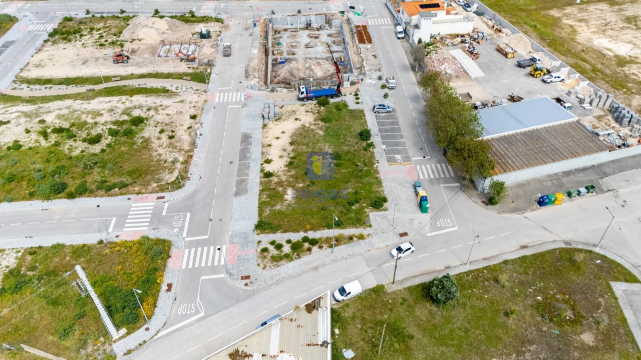 Terreno para Venda em Ferrel Foto 21