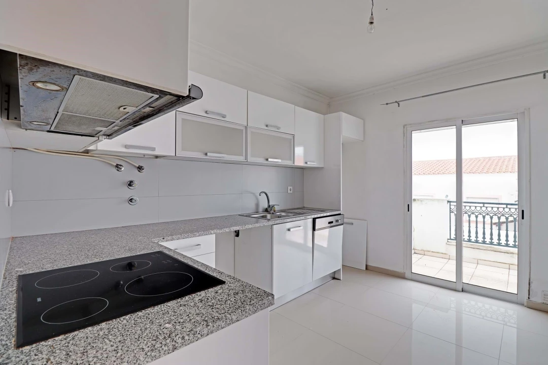 Apartamento T1 para Venda em São Silvestre Foto 6