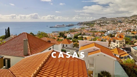 Moradia T4 para Venda em Funchal (Santa Maria Maior)
