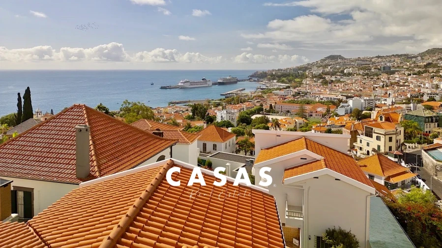 Moradia T4 para Venda em Funchal (Santa Maria Maior)