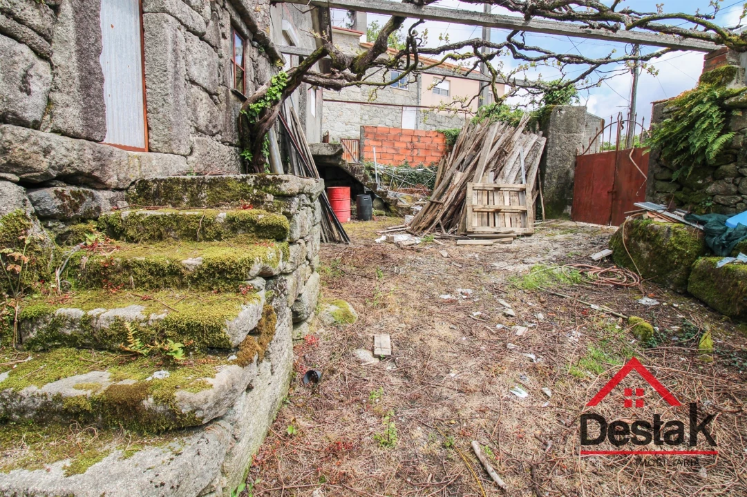 Moradia T0 para Venda em Ribeiradio Foto 12