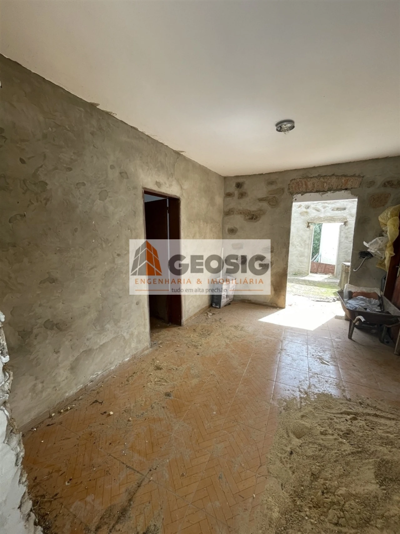 Moradia T2 para Venda em Santa Clara-A-Nova e Gomes Aires Foto 15