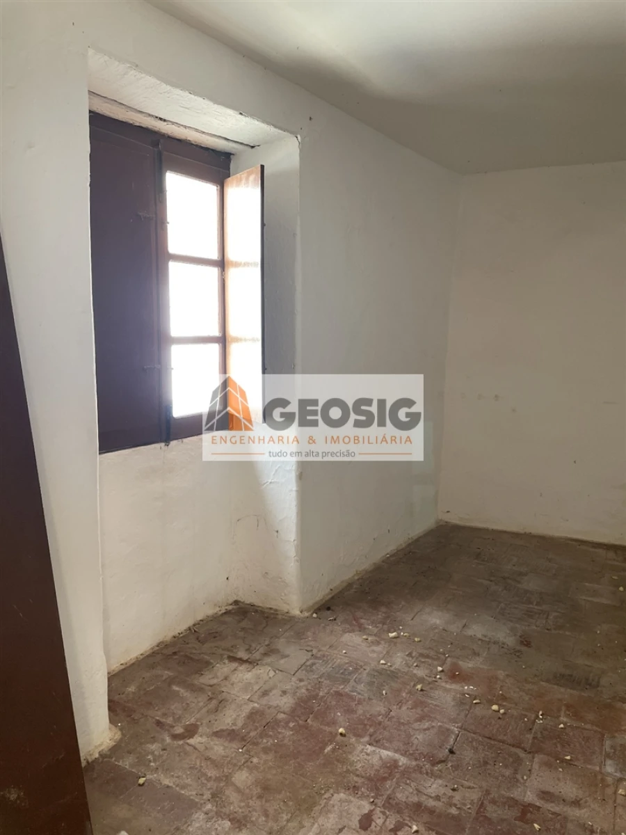 Moradia T2 para Venda em Santa Clara-A-Nova e Gomes Aires Foto 16