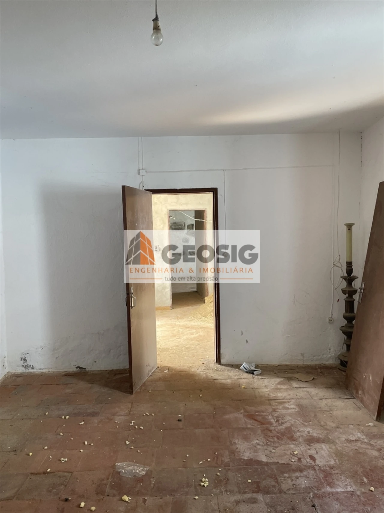 Moradia T2 para Venda em Santa Clara-A-Nova e Gomes Aires Foto 6